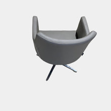 Load image into Gallery viewer, Armchair