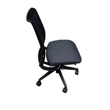 Load image into Gallery viewer, 'Steelcase' Think chair