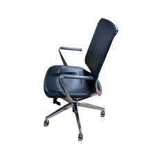 Load image into Gallery viewer, Black Leather Executive Chair