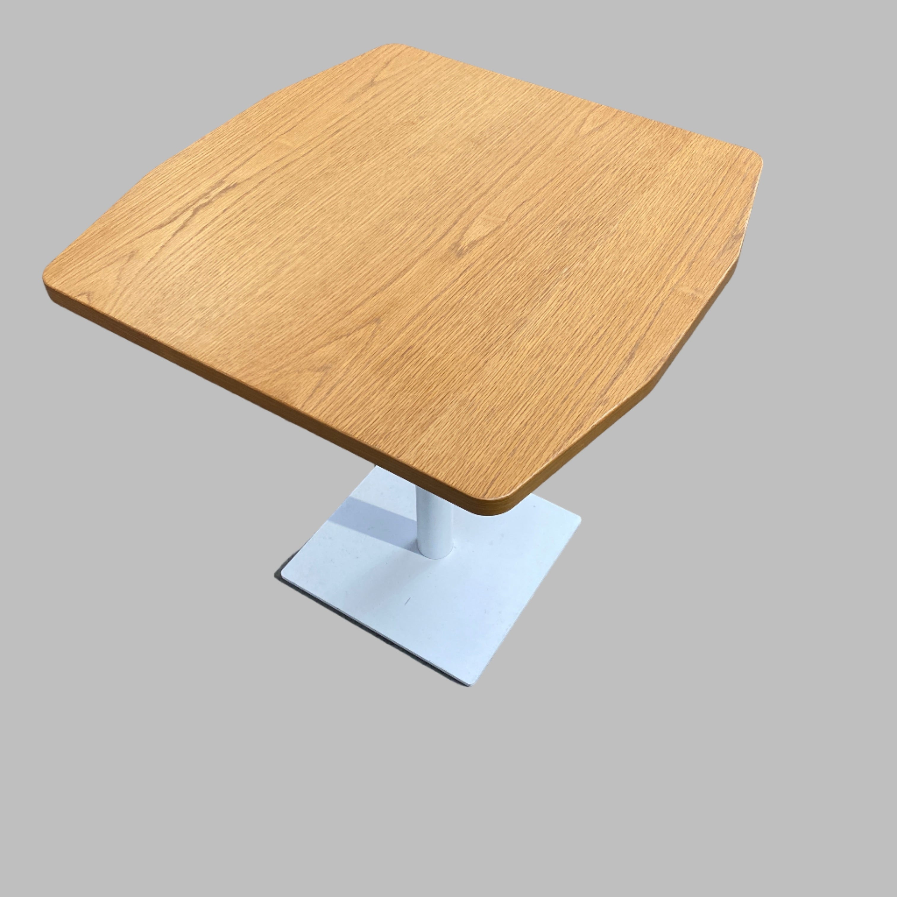 Breakout table