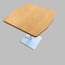 Load image into Gallery viewer, Breakout table
