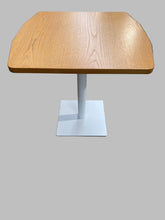 Load image into Gallery viewer, Breakout table
