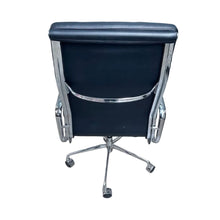 Load image into Gallery viewer, Executive Office Chair
