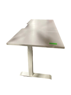 Sit to stand workstation