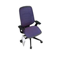 Load image into Gallery viewer, &#39;Steelcase&#39; Series 2 task chair
