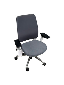'Steelcase' task chair with arms