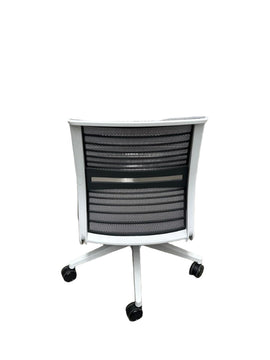 'Steelcase' Think chair without arms