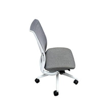 Load image into Gallery viewer, &#39;Steelcase&#39; Think chair without arms
