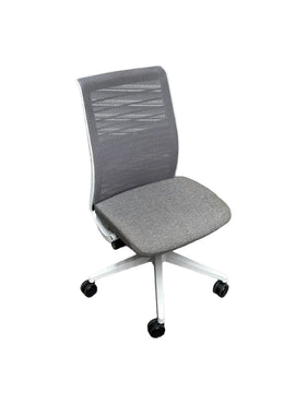 'Steelcase' Think chair without arms