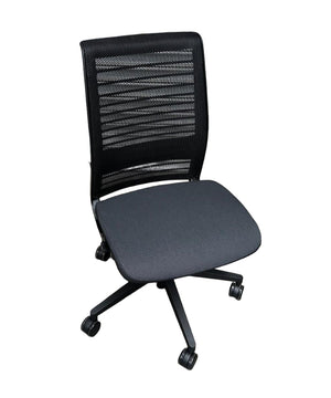 'Steelcase' Think chair