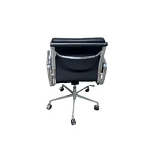 Load image into Gallery viewer, Black Leather Soft Pad Chair
